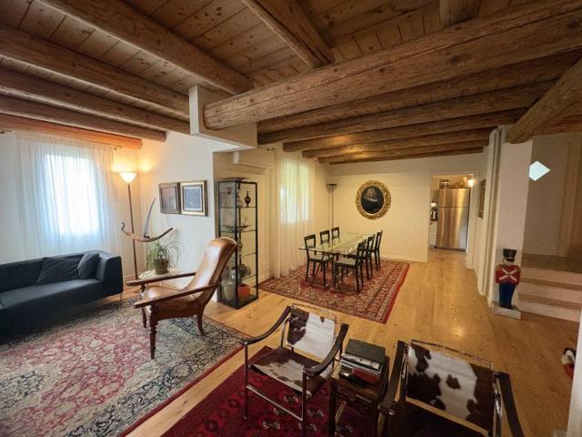 Villa Indipendente in vendita a Veggiano, Veneto