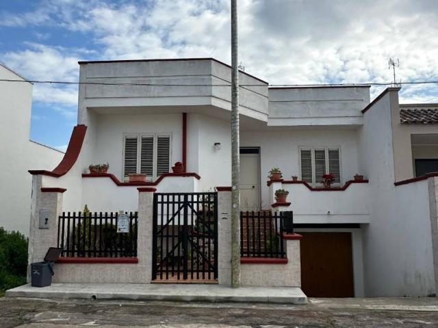 Villa Indipendente in vendita a Puglia, Lecce
