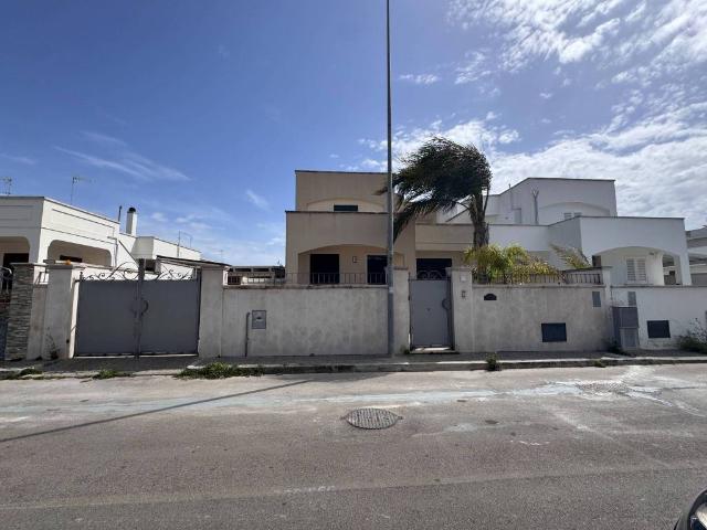 Villa Indipendente in vendita a Puglia, Lecce