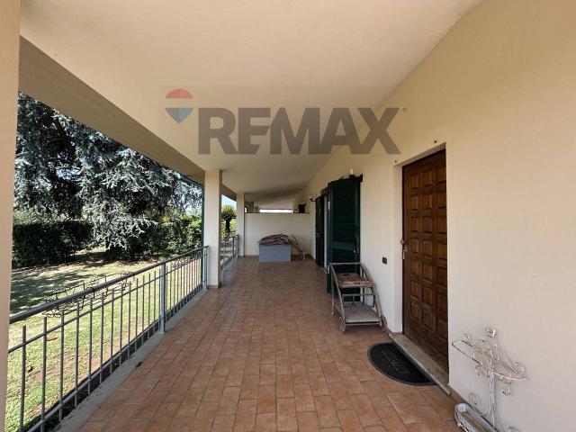 Villa Indipendente in vendita a Isole, Roma Capitale