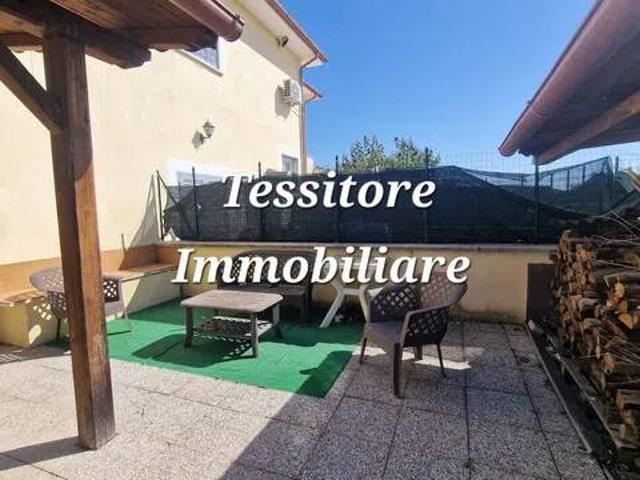 Villa Indipendente in vendita a Ulica, Velletri