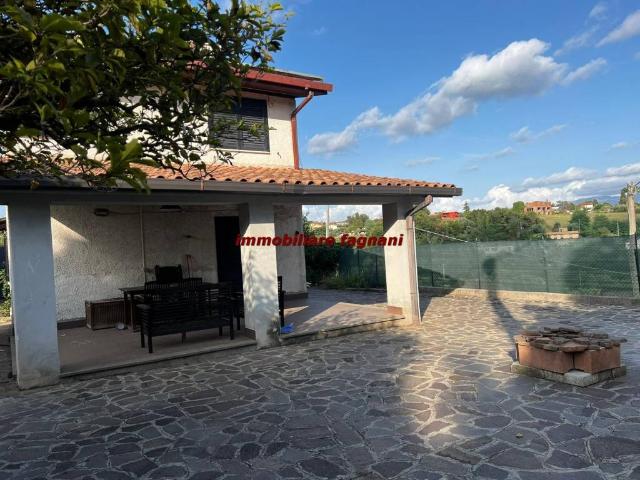 Villa Indipendente in vendita a Roma Capitale, Lazio