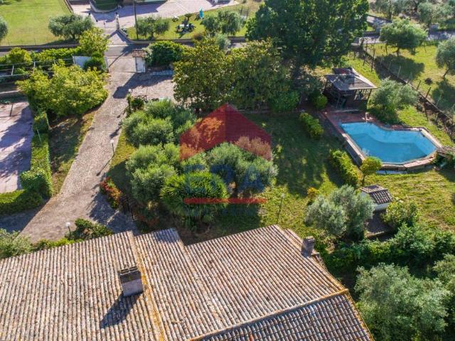 Villa Indipendente in vendita a Pratolungo, Roma Capitale