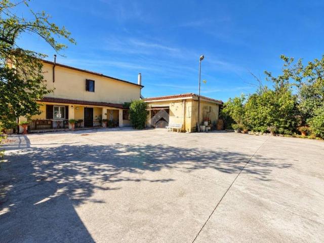 Villa Indipendente in vendita a Velletri, Roma Capitale