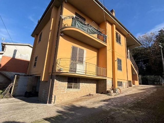 Villa Indipendente in vendita a Roma Capitale, Lazio