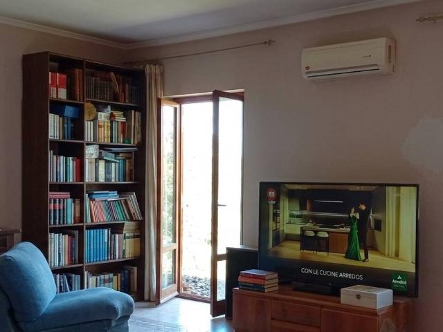 Villa Indipendente in vendita a Pratolungo, Roma Capitale