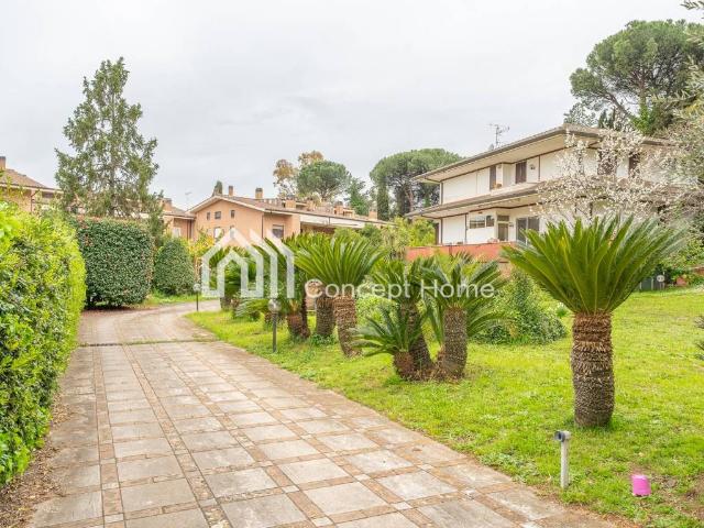 Villa Indipendente in vendita a Roma Capitale, Lazio