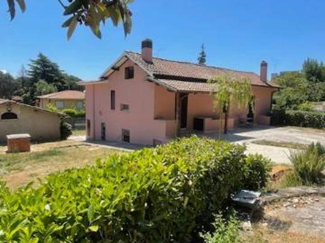 Villa Indipendente in vendita a Roma Capitale, Lazio