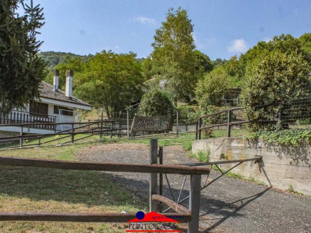 Villa Indipendente in vendita a Piemonte, Cuneo