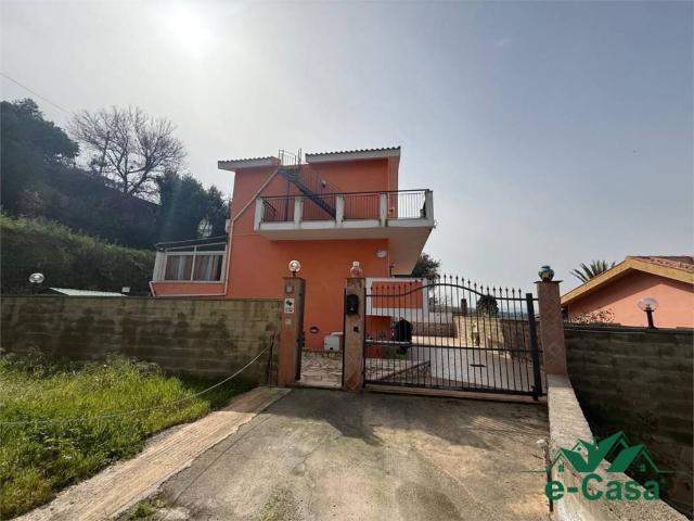 Villa Indipendente in vendita a Venetico, Sicilia
