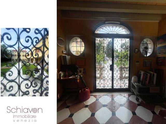 Villa Indipendente in vendita a Mestre-Carpenedo, Venezia