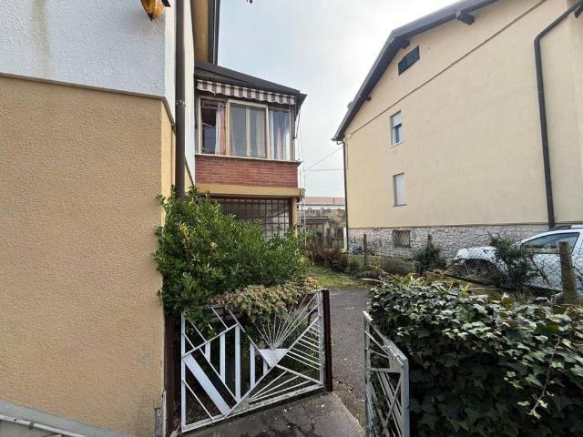 Villa Indipendente in vendita a Mestre-Carpenedo, Venezia