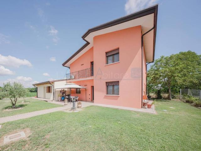 Villa Indipendente in vendita a Ca' Solaro, Venezia