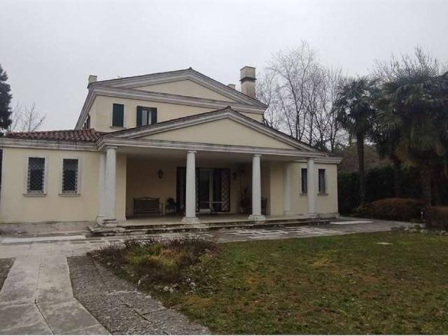 Villa Indipendente in vendita a La Favorita, Venezia