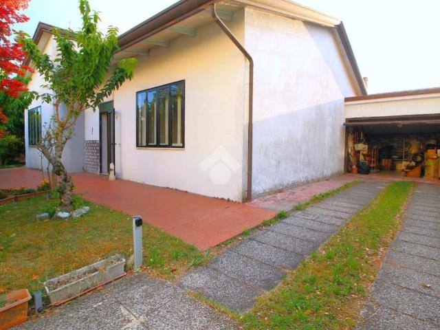 Villa Indipendente in vendita a Case Dosa, Venezia