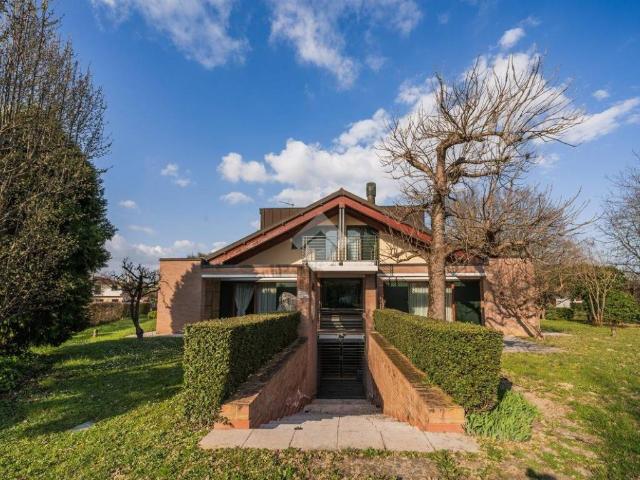 Villa Indipendente in vendita a La Favorita, Venezia