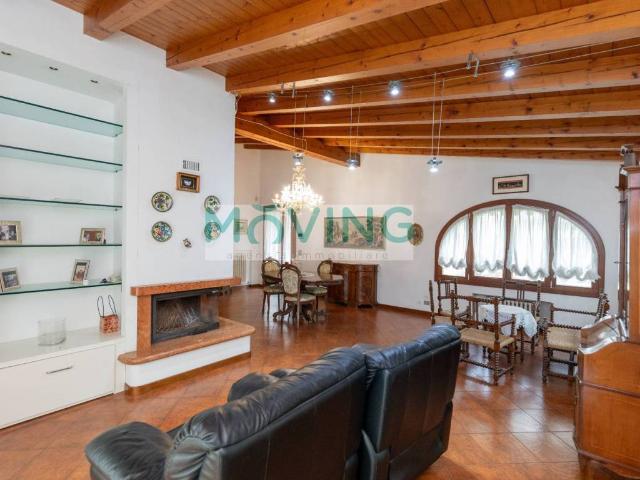 Villa Indipendente in vendita a Chirignago-Zelarino, Venezia