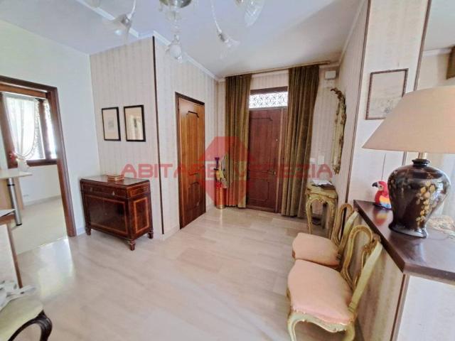 Villa Indipendente in vendita a Lido-Pellestrina, Venezia