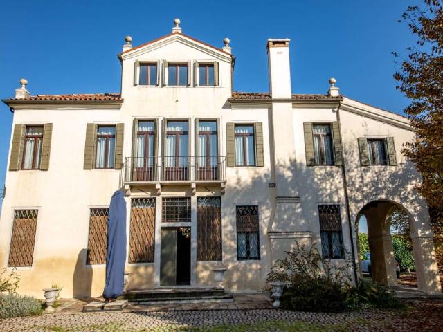 Villa Indipendente in vendita a Marghera, Venezia