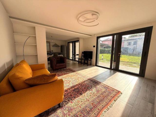 Villa Indipendente in affitto a Mestre-Carpenedo, Venezia