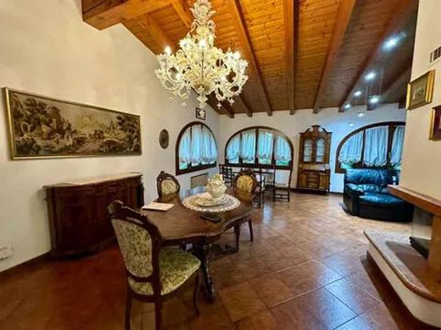 Villa Indipendente in vendita a Chirignago-Zelarino, Venezia