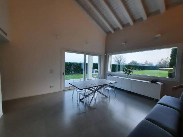 Villa Indipendente in vendita a Chirignago-Zelarino, Venezia