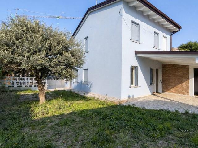 Villa Indipendente in vendita a Chirignago-Zelarino, Venezia