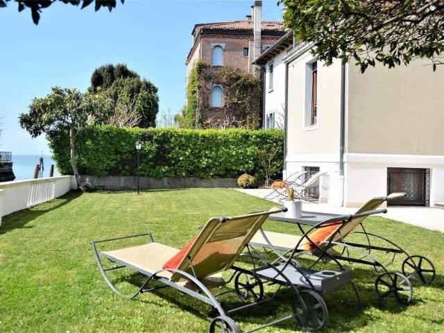 Villa Indipendente in vendita a Venezia