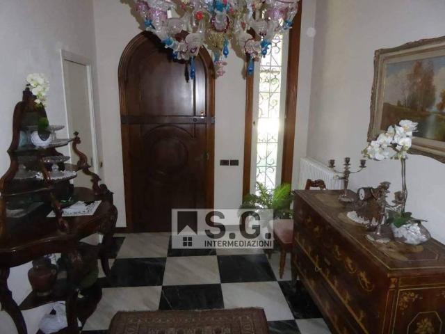 Villa Indipendente in vendita a La Favorita, Venezia