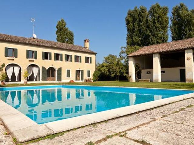 Villa Indipendente in vendita a Dese, Venezia