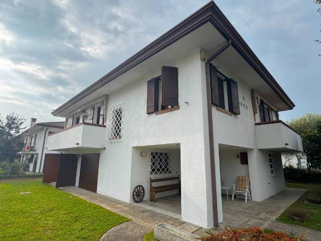 Villa Indipendente in vendita a Favaro Veneto, Venezia