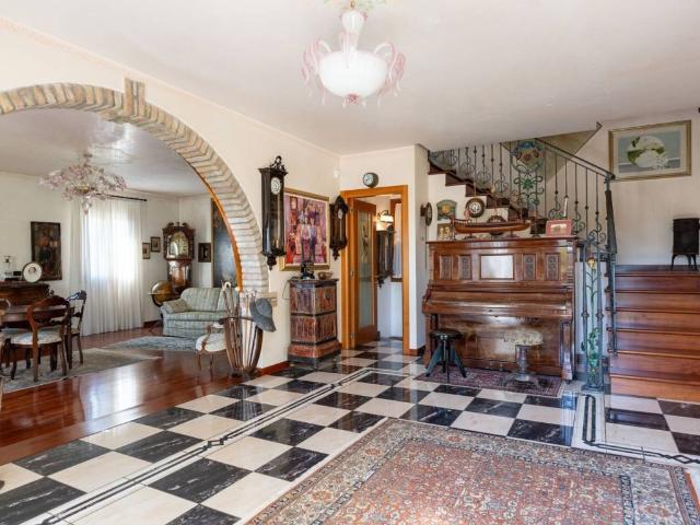 Villa Indipendente in vendita a Favaro Veneto, Venezia