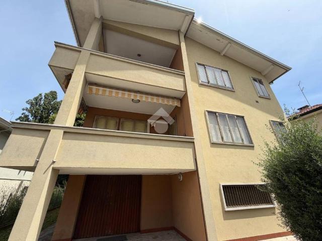 Villa Indipendente in vendita a Mestre-Carpenedo, Venezia