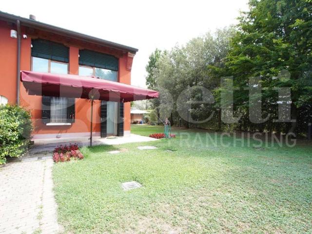 Villa Schiera in vendita a Mestre-Carpenedo, Venezia