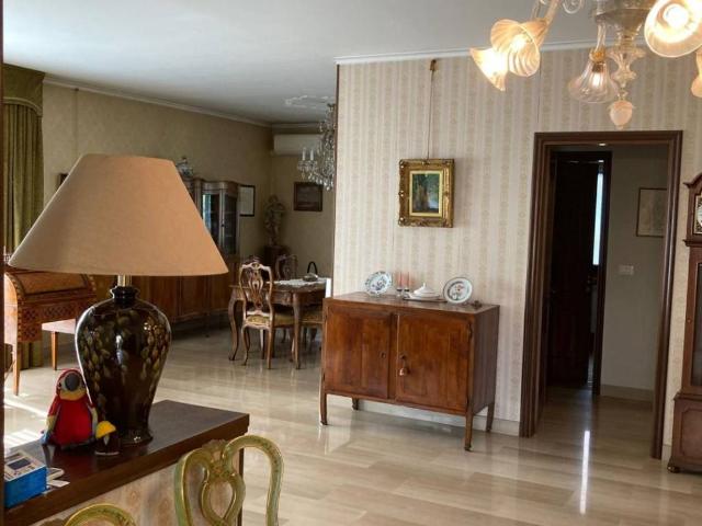 Villa Indipendente in vendita a Lido-Pellestrina, Venezia