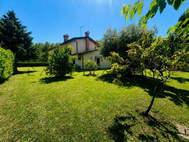 Villa Indipendente in vendita a Chirignago-Zelarino, Venezia