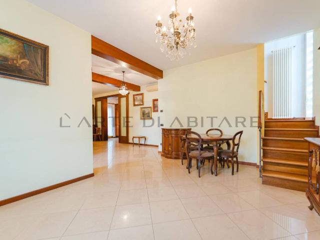 Villa Indipendente in vendita a Mestre-Carpenedo, Venezia