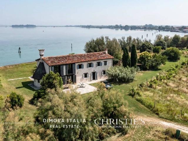 Villa Indipendente in vendita a Sant'Erasmo, Venezia