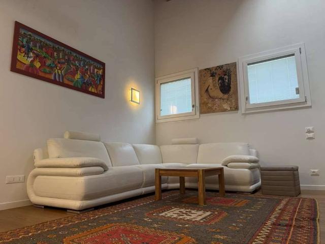 Villa Indipendente in vendita a Chirignago-Zelarino, Venezia