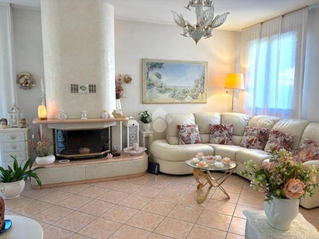 Villa Indipendente in vendita a Mestre-Carpenedo, Venezia