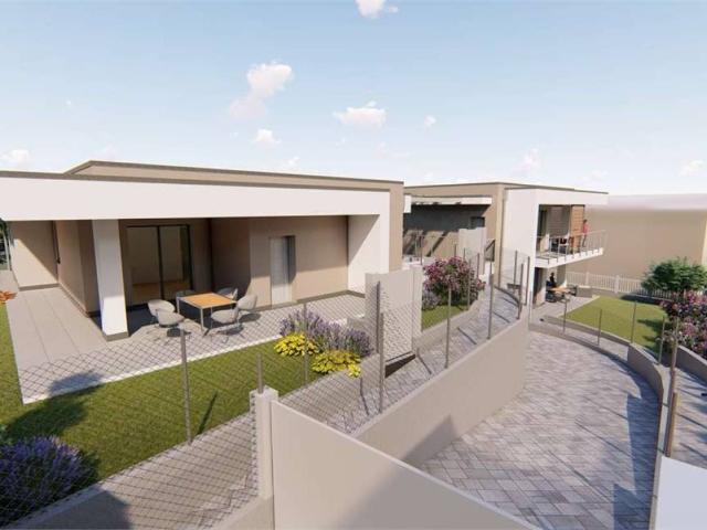 Villa Indipendente in vendita a Veniano, Como