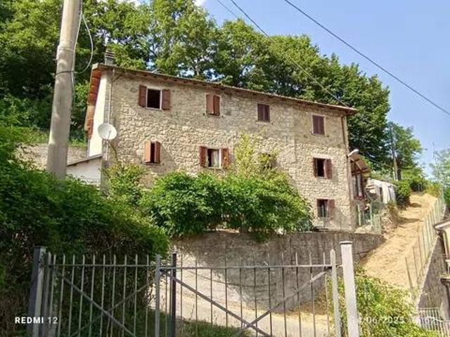 Villa Indipendente in vendita a Appennino Reggiano, Re