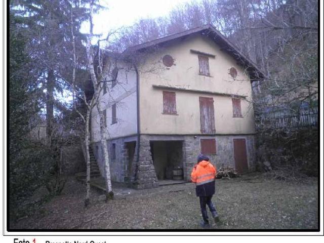 Villa Indipendente in vendita a Appennino Reggiano, Re