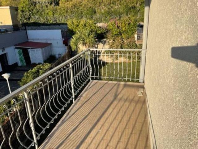 Villa Indipendente in vendita a Bevera, Ventimiglia
