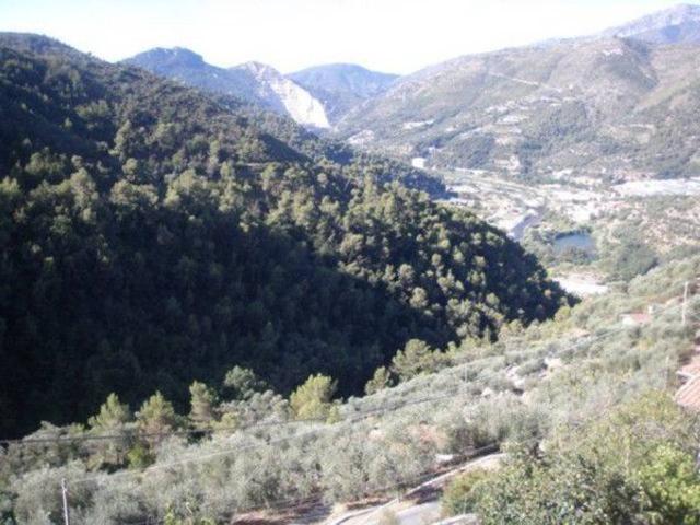 Villa Indipendente in vendita a Verrandi, Ventimiglia
