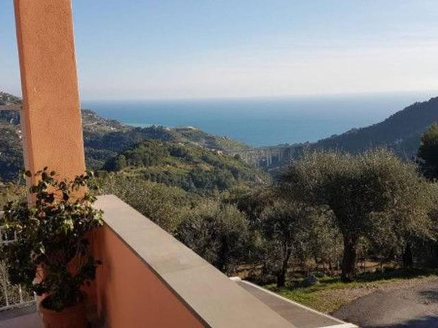 Villa Indipendente in vendita a Zanin, Ventimiglia