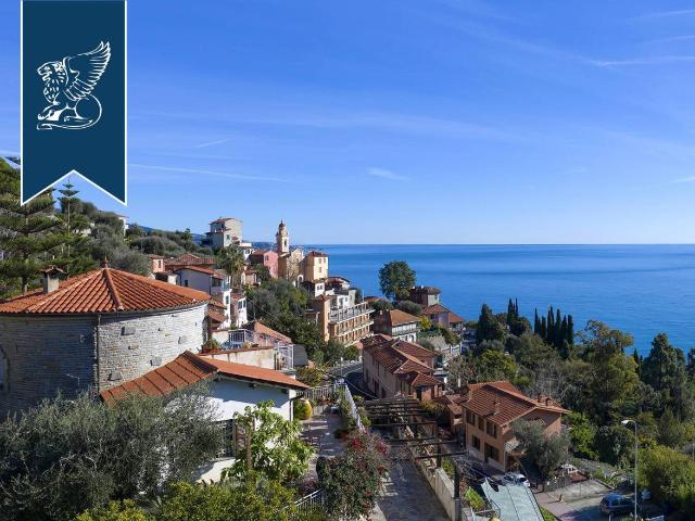 Villa Indipendente in vendita a Mortola Inferiore, Ventimiglia