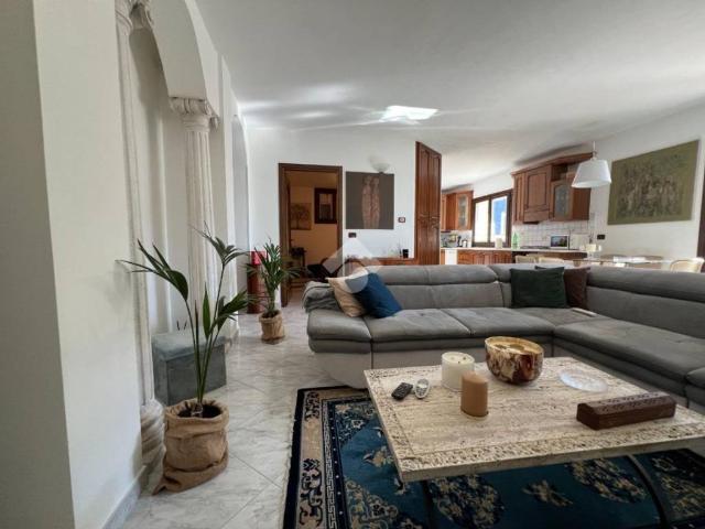 Villa Indipendente in vendita a Bevera, Ventimiglia