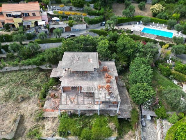 Villa Indipendente in vendita a Grimaldi Inferiore, Ventimiglia
