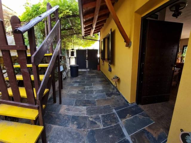 Villa Indipendente in vendita a Ventimiglia, Liguria